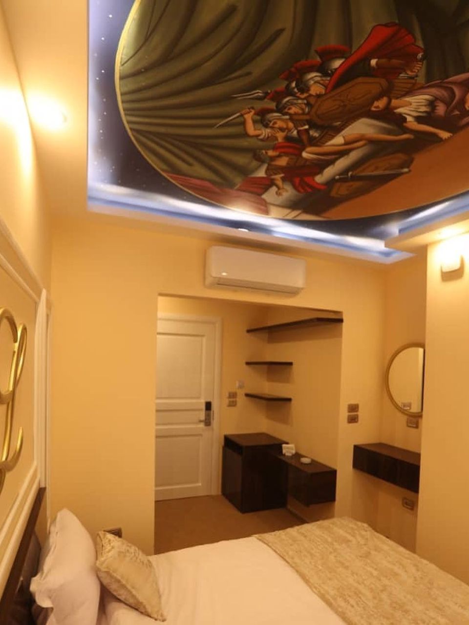 فندق لويس إن  