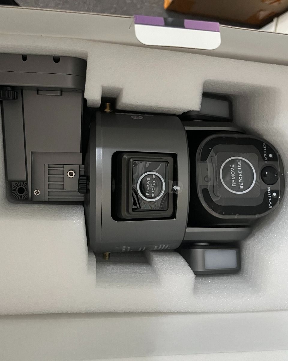 كاميرا طاقه شمسيه تعمل بالسيم كارد 