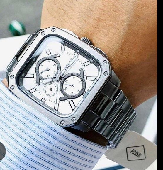 ساعة فوسيل متعددة الوظائف من الفولاذ المقاوم للصدأ 