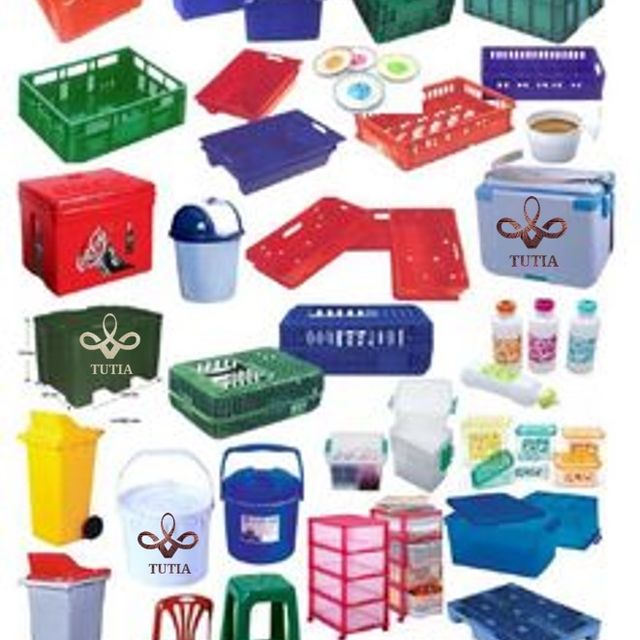 المنتجات البلاستيكية 