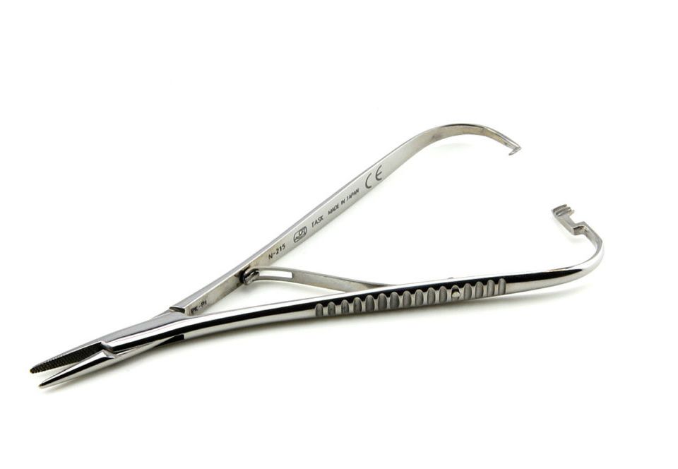 Needle Holder Mathieu