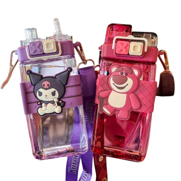 زجاجة مياه مزدوجة الشفاط بطبعة كرتونية، سعة ٥٨٠ مل