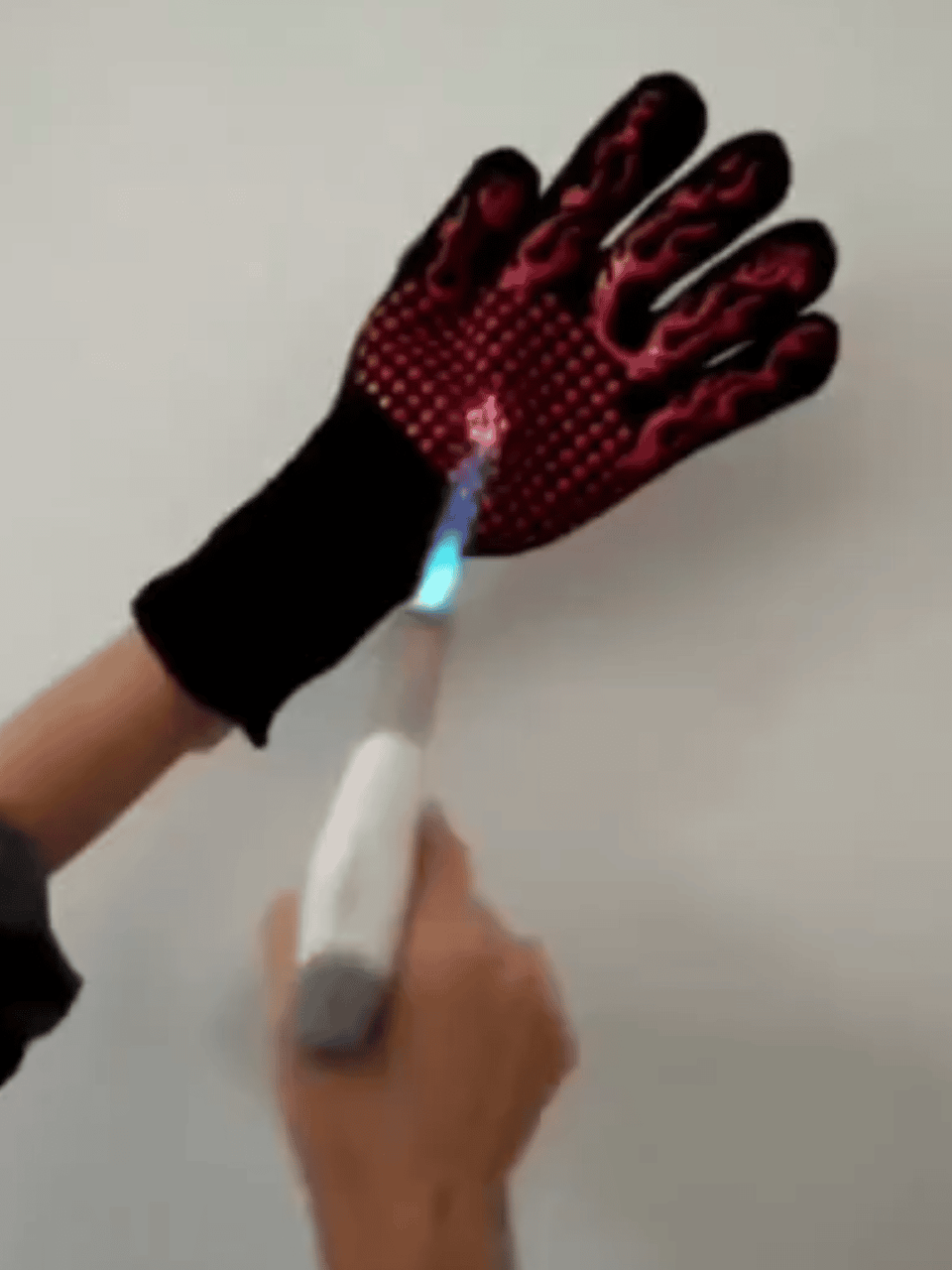 كفوف مقاومة للحرارة