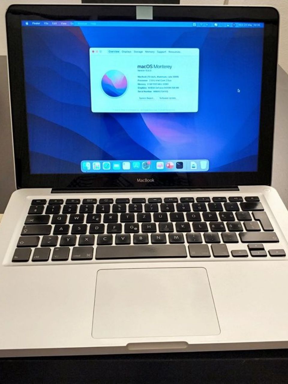  refurbished Apple MacBook 